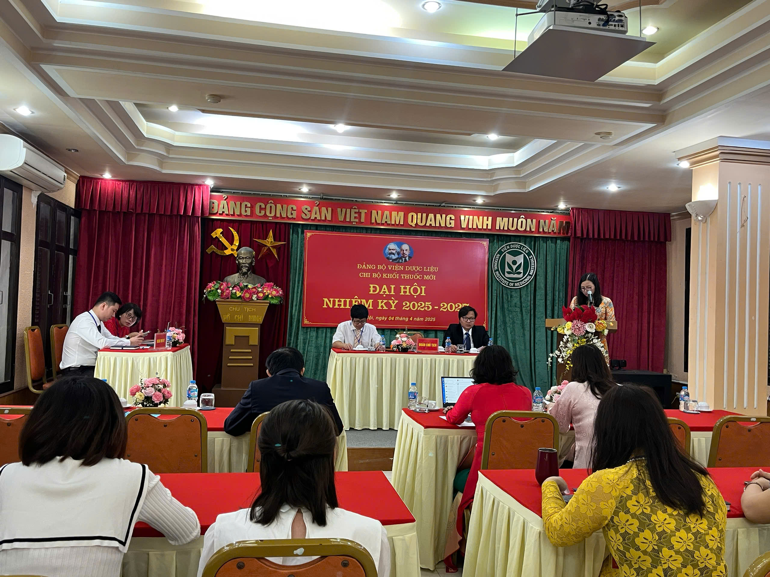 Không có ảnh